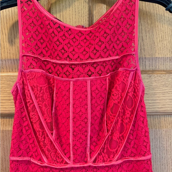 Bebe Red Mixed Lace Pattern Dress Size 6 - Picture 2 of 9